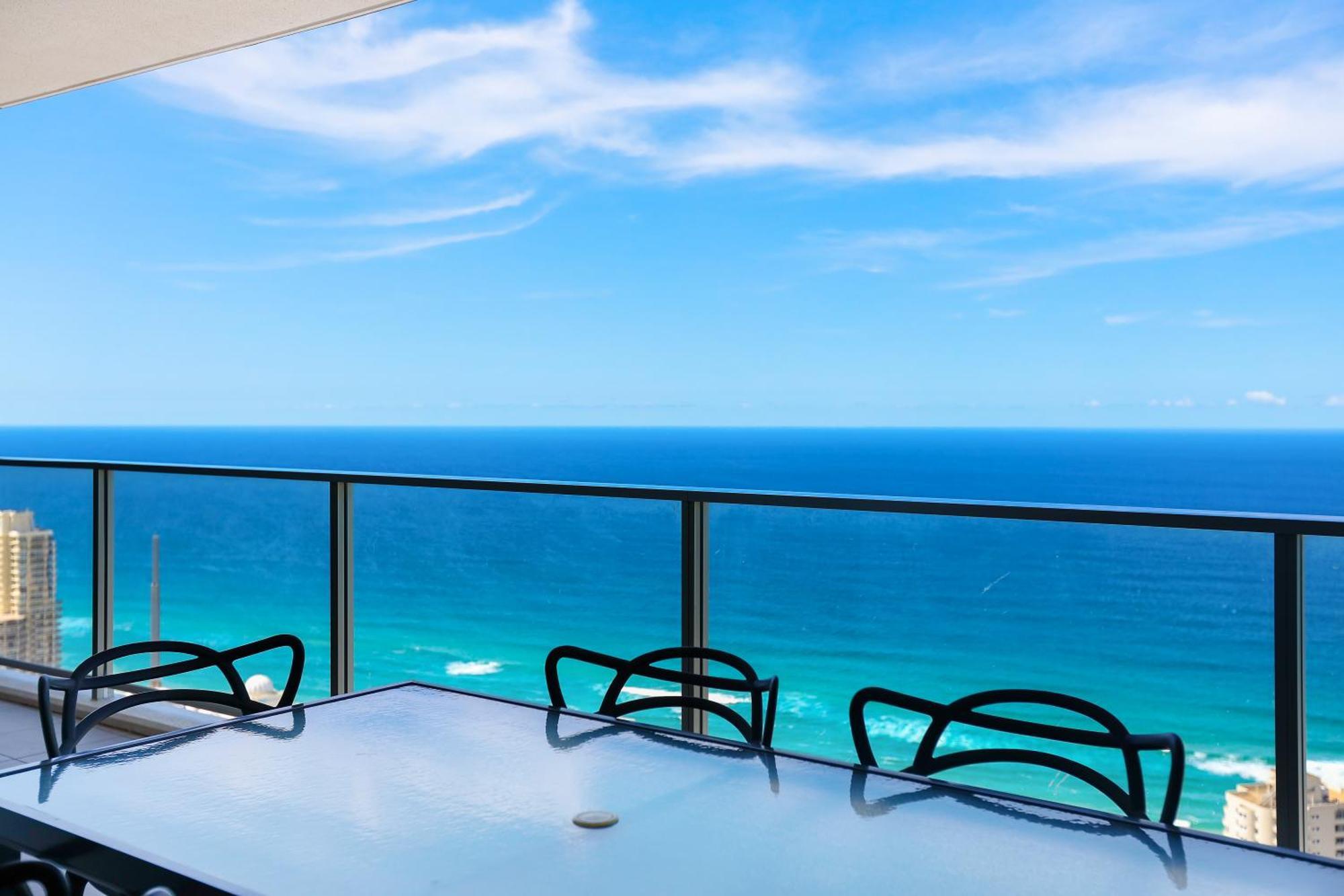 Circle On Cavill 2, 3, 4 & 5 Bedroom Skyhomes & Sub Penthouses By Gold Coast Holidays Экстерьер фото