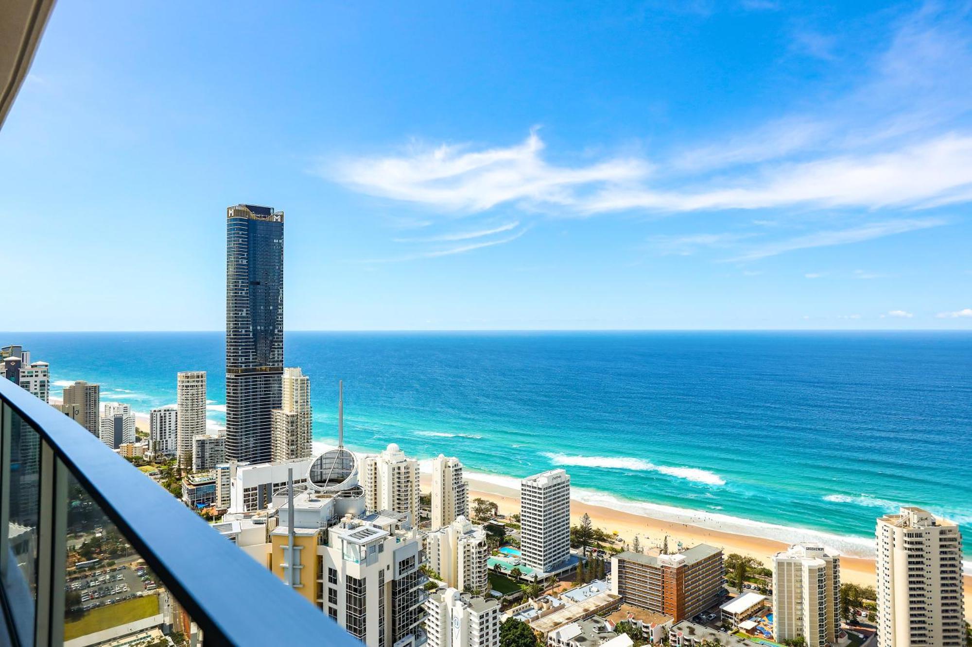 Circle On Cavill 2, 3, 4 & 5 Bedroom Skyhomes & Sub Penthouses By Gold Coast Holidays Экстерьер фото