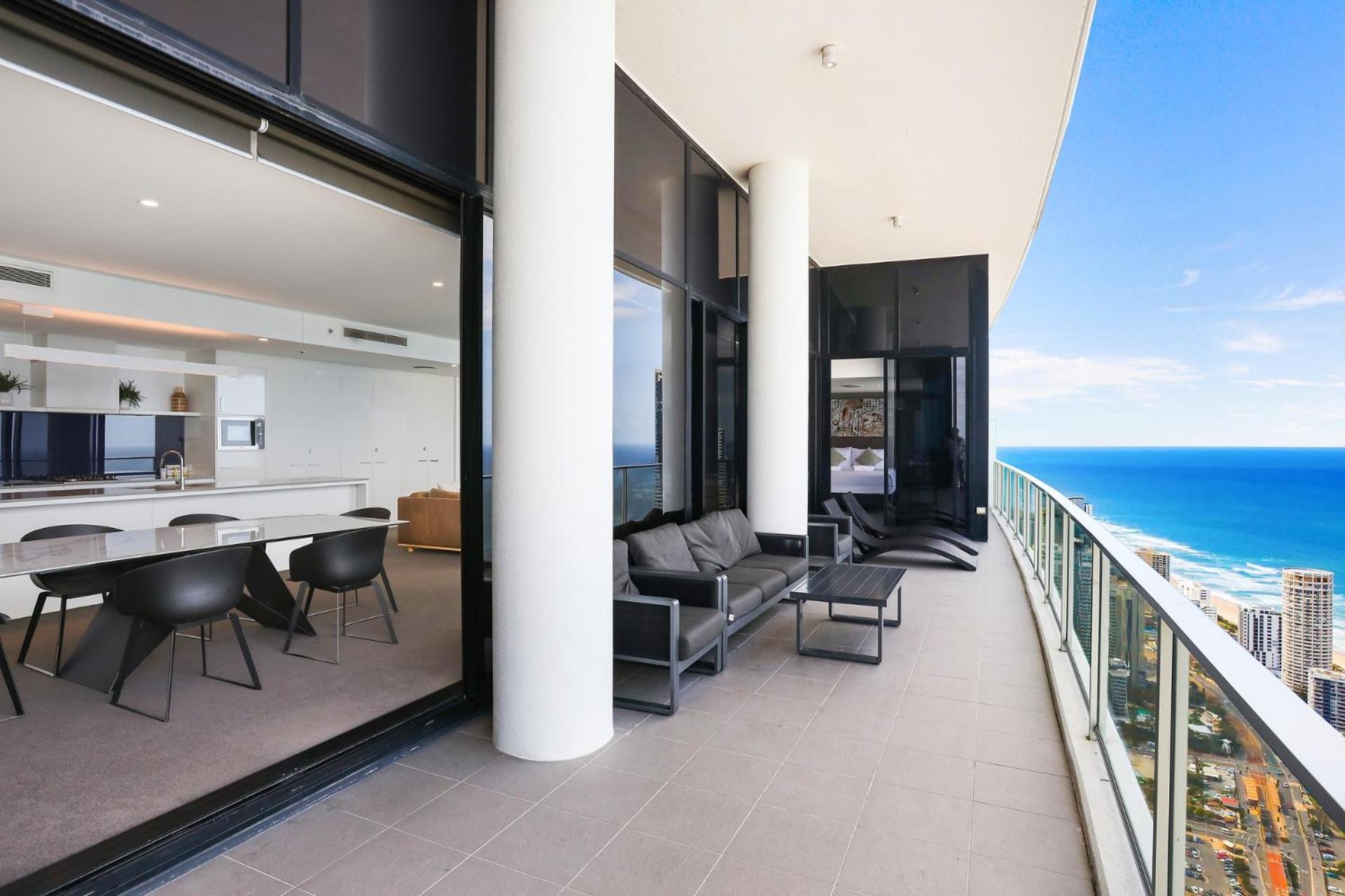 Circle On Cavill 2, 3, 4 & 5 Bedroom Skyhomes & Sub Penthouses By Gold Coast Holidays Экстерьер фото