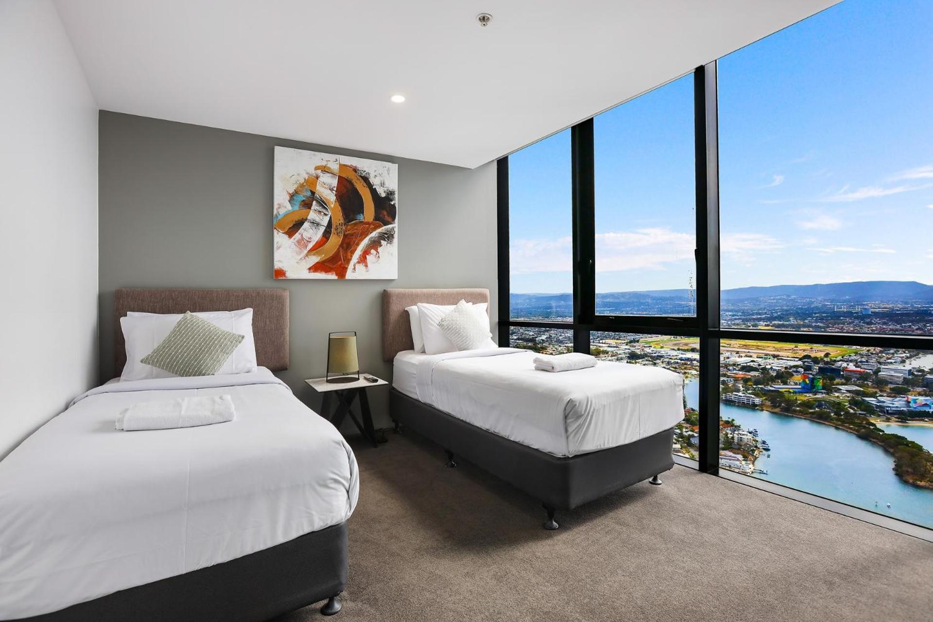 Circle On Cavill 2, 3, 4 & 5 Bedroom Skyhomes & Sub Penthouses By Gold Coast Holidays Экстерьер фото