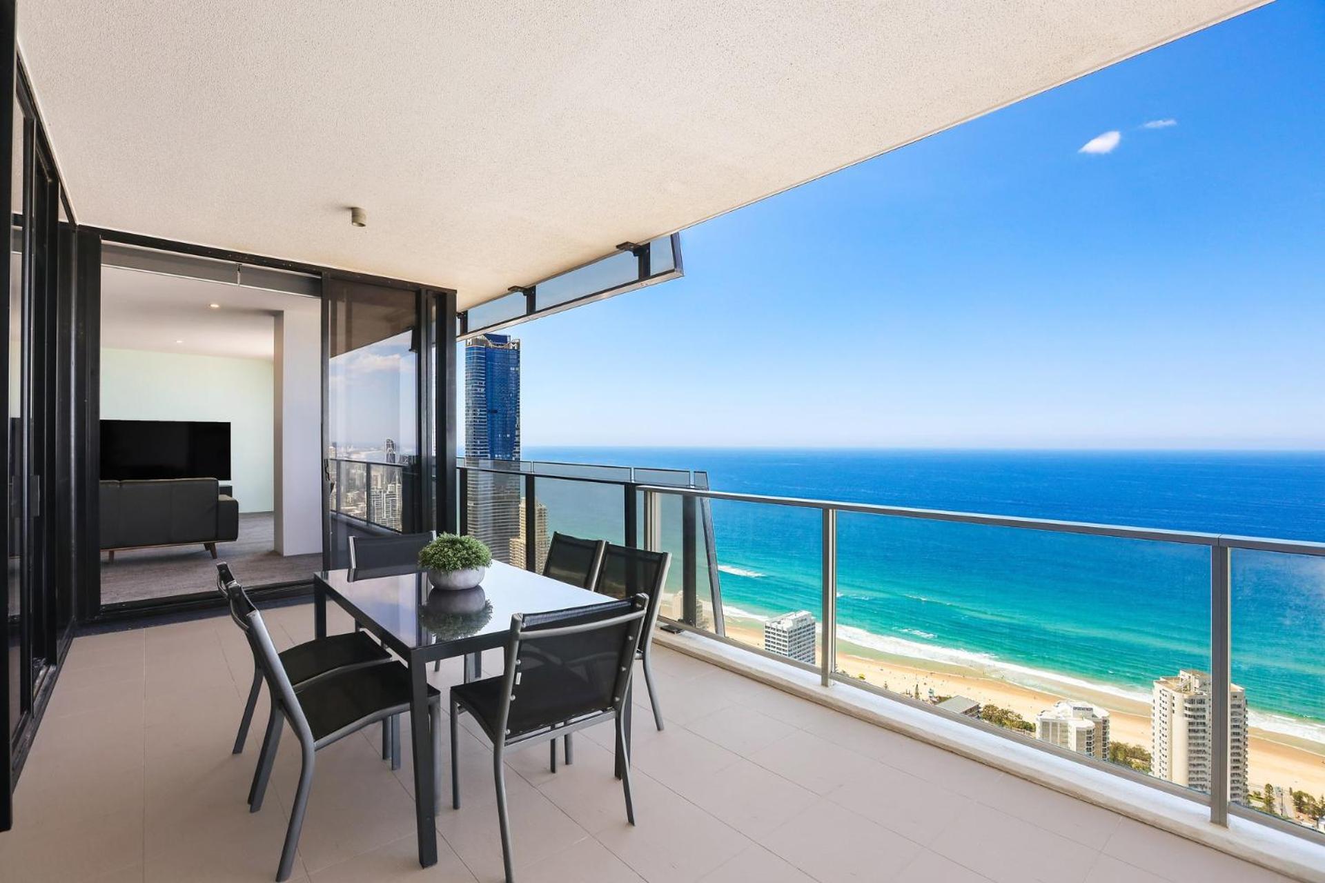 Circle On Cavill 2, 3, 4 & 5 Bedroom Skyhomes & Sub Penthouses By Gold Coast Holidays Экстерьер фото