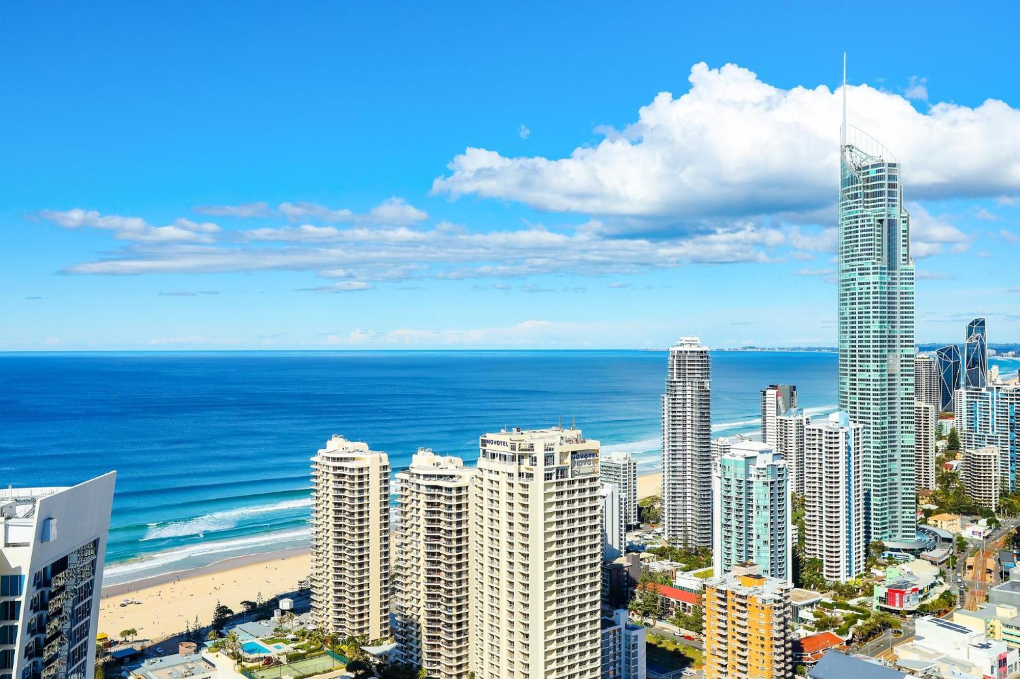 Circle On Cavill 2, 3, 4 & 5 Bedroom Skyhomes & Sub Penthouses By Gold Coast Holidays Экстерьер фото