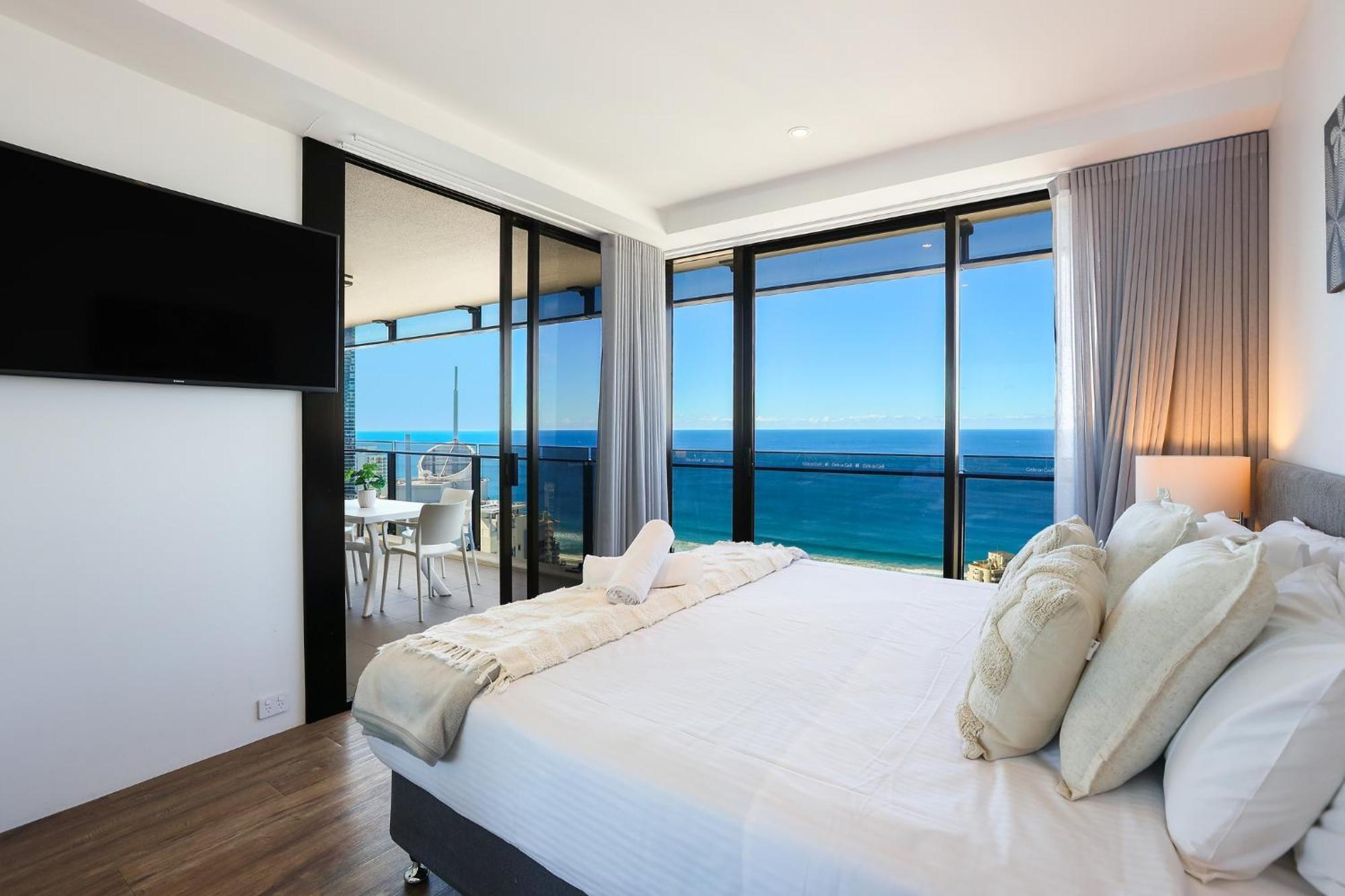 Circle On Cavill 2, 3, 4 & 5 Bedroom Skyhomes & Sub Penthouses By Gold Coast Holidays Экстерьер фото