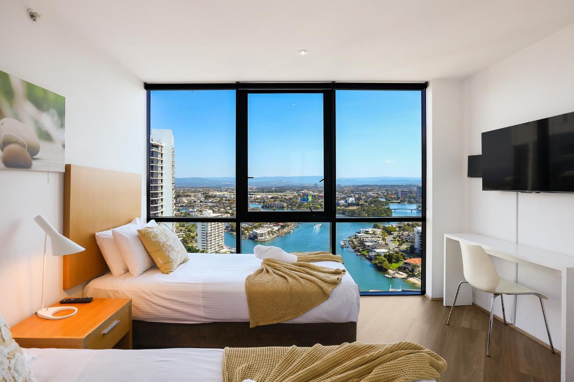 Circle On Cavill 2, 3, 4 & 5 Bedroom Skyhomes & Sub Penthouses By Gold Coast Holidays Экстерьер фото